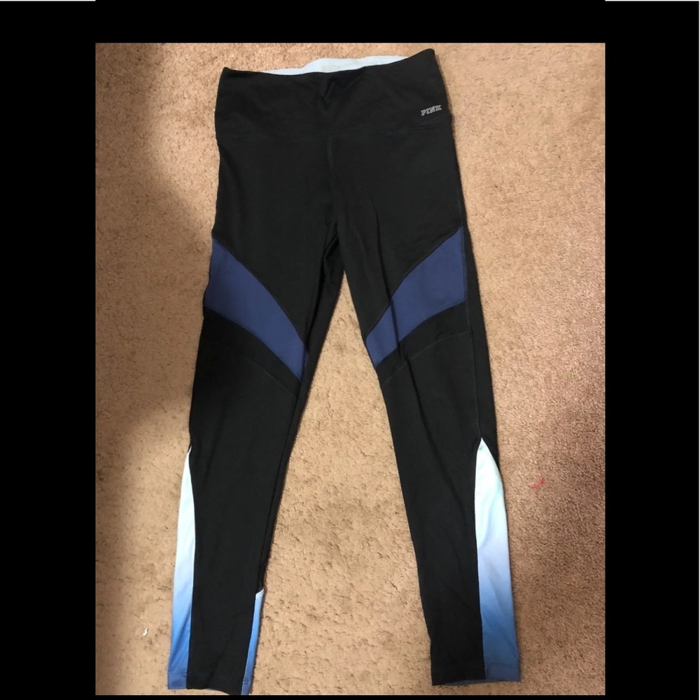 VS PINK ultimate leggings